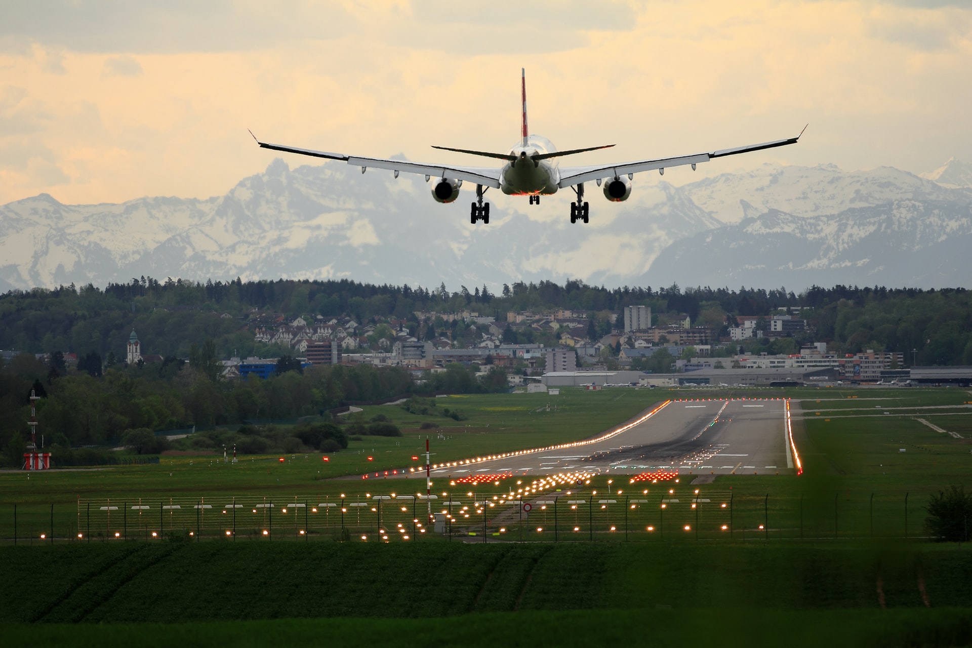 Travelhackingtool Aviation Database